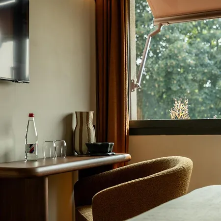 & Restaurants - Maison Chabran 4*