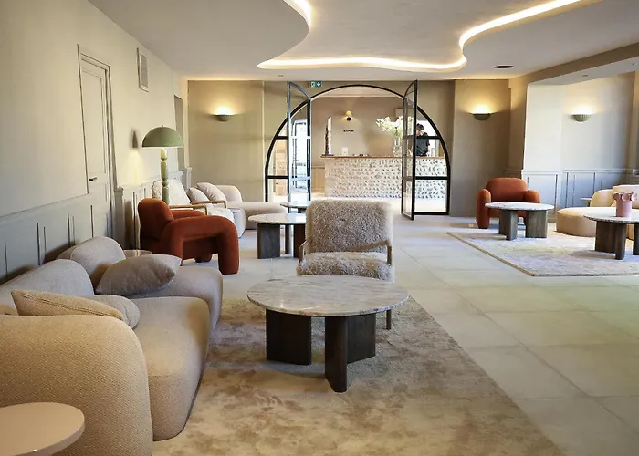 & Restaurants - Maison Chabran 4*