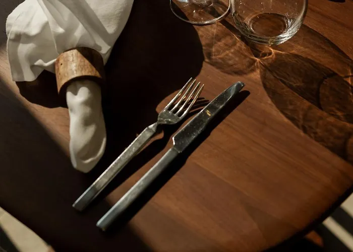 & Restaurants - Maison Chabran Hotel
