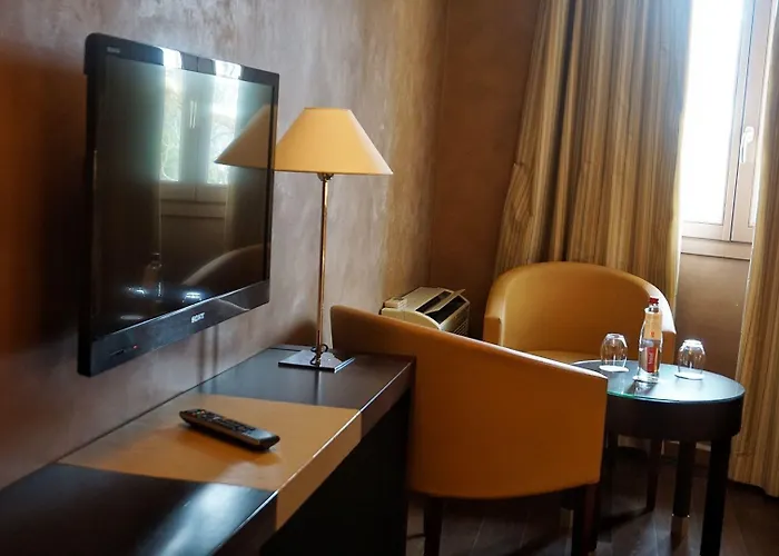 Hotel & Restaurants - Maison Chabran