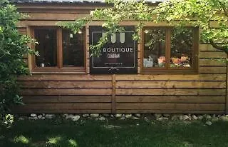 & Restaurants - Maison Chabran فندق Pont-de-lʼIsère