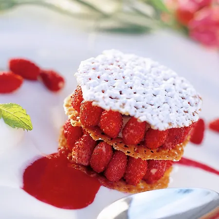 Hotel & Restaurants - Maison Chabran 4*