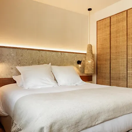 Hotel & Restaurants - Maison Chabran Pont-de-lʼIsère