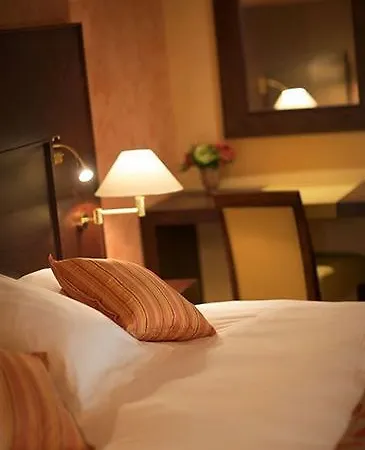 & Restaurants - Maison Chabran Hotel Pont-de-l'Isere