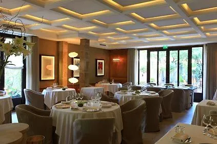 & Restaurants - Maison Chabran 4* Pont-de-l'Isere