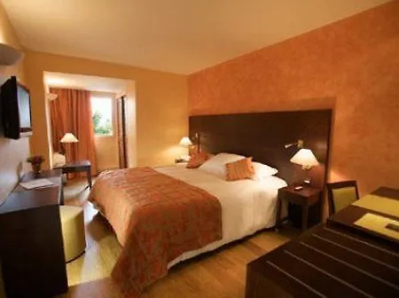 & Restaurants - Maison Chabran Hotel 4*