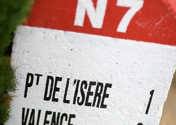 & Restaurants - Maison Chabran 4*